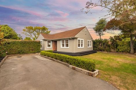 Photo of property in 112 Watford Street, Strowan, Christchurch, 8052