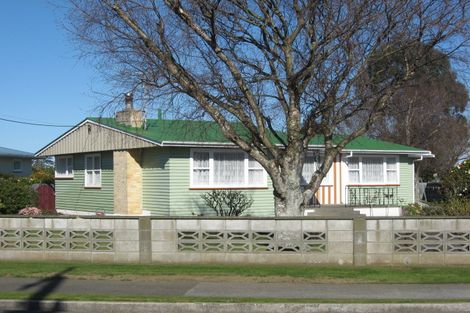 Photo of property in 83 Taumaihi Street, Bulls, 4818