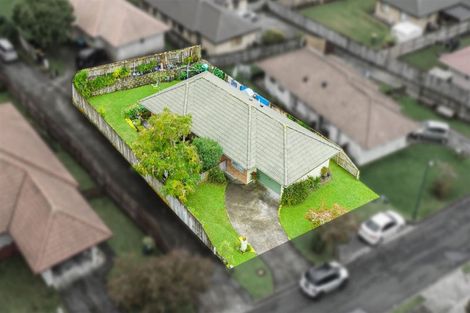 Photo of property in 12 Cretian Crescent, Henderson, Auckland, 0612