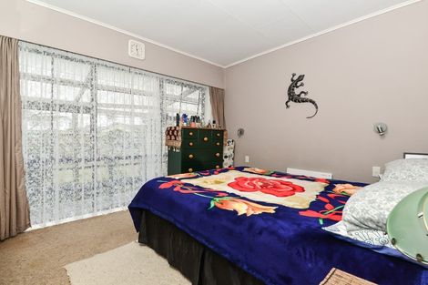 Photo of property in 6 Brough Place, St Andrews, Hamilton, 3200