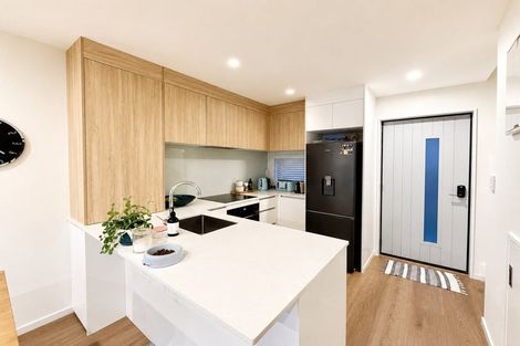 Photo of property in 59 Jabuka Street, Glen Eden, Auckland, 0602