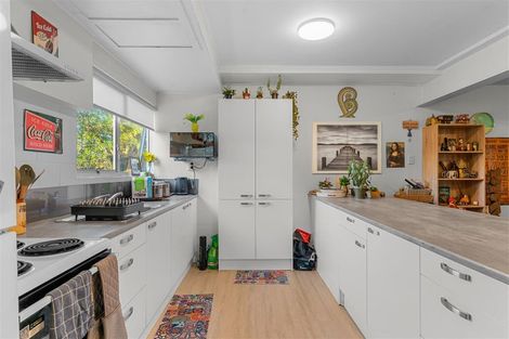 Photo of property in 15 Camellia Avenue, Ruakaka, 0116