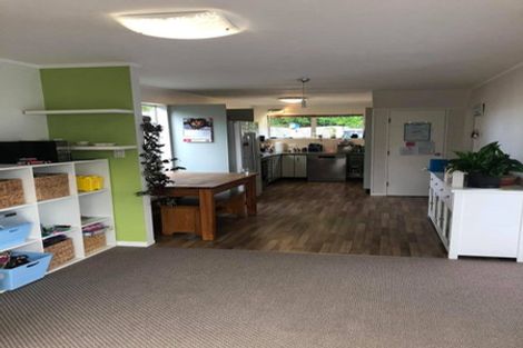 Photo of property in 2 Anaheim Place, Churton Park, Wellington, 6037