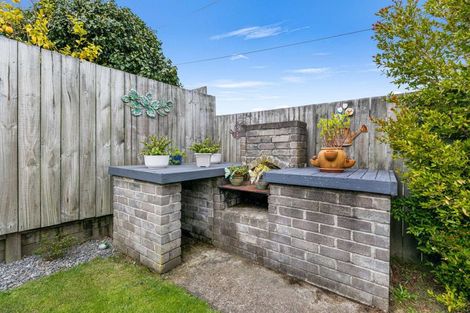 Photo of property in 10 Walnut Place, Owhata, Rotorua, 3010