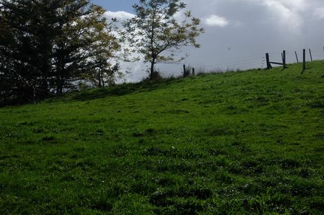 Photo of property in 211 Kimihia Road, Huntly, 3771