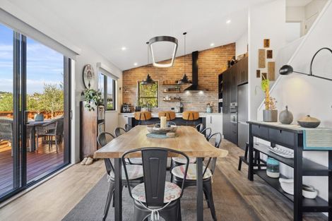 Photo of property in 33a Homestead Place, Welcome Bay, Tauranga, 3112