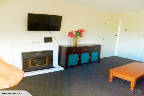 Photo of property in 2/45 Deep Creek Road, Waiake, Auckland, 0630