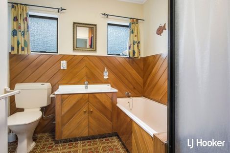 Photo of property in 241 Seaforth Road, Waihi Beach, 3611