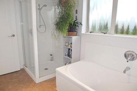 Photo of property in 62 Andrews Street, Foxton Beach, Foxton, 4815