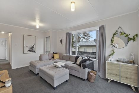 Photo of property in 8b Huia Avenue, Forest Lake, Hamilton, 3200