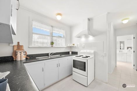 Photo of property in 39a Heretaunga Square, Silverstream, Upper Hutt, 5019