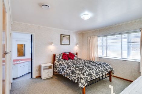 Photo of property in 319 Kennedy Road, Onekawa, Napier, 4110