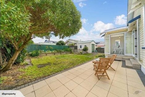 Photo of property in 43 Cuba Street, Petone, Lower Hutt, 5012