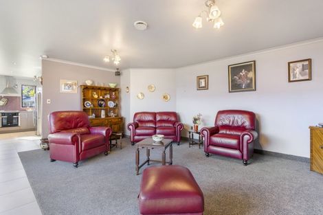 Photo of property in 52 Park Street, Winton, 9720