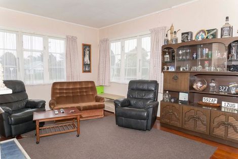 Photo of property in 62 Cole Street, Dannevirke, 4930