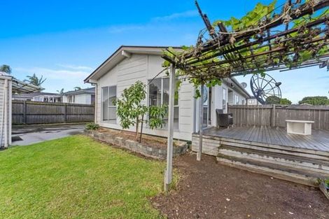 Photo of property in 19 Casuarina Road, Half Moon Bay, Auckland, 2012