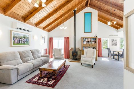 Photo of property in 1083 Kahikatea Flat Road, Waitoki, Kaukapakapa, 0871