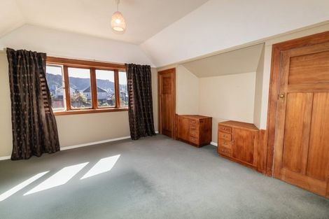 Photo of property in 40 Hawker Street, Mount Victoria, Wellington, 6011