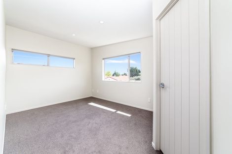 Photo of property in 17/45a Swanson Road, Henderson, Auckland, 0610
