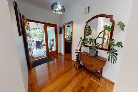 Photo of property in 2 Hackett Street, Whanganui East, Whanganui, 4500