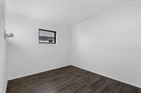 Photo of property in 63 Brois Street, Frankleigh Park, New Plymouth, 4310