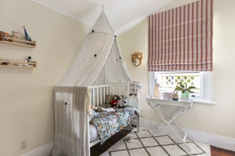 Photo of property in 92 Owen Street, Newtown, Wellington, 6021