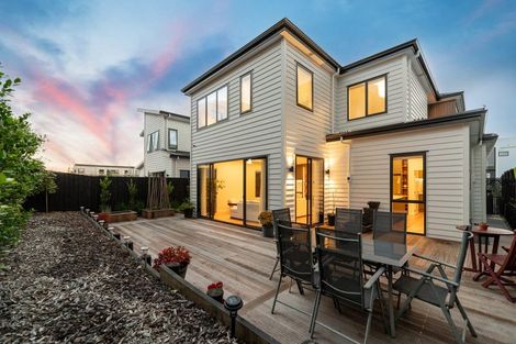 Photo of property in 2 Pukeko Road, Hobsonville, Auckland, 0616