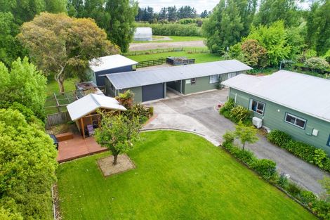 Photo of property in 204 Kawakawa Road, Feilding, 4775
