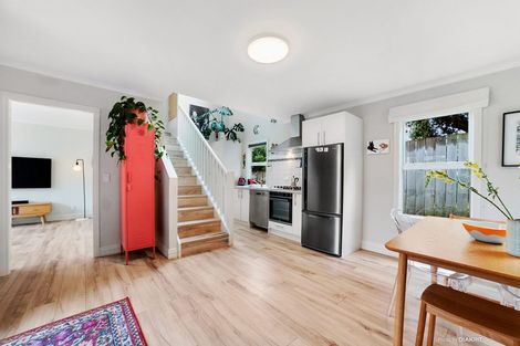 Photo of property in 9a Seine Street, Island Bay, Wellington, 6023