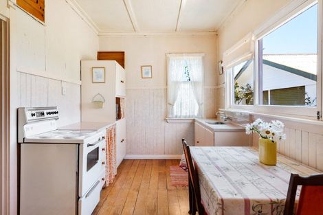 Photo of property in 95 Avondale Road, Greenmeadows, Napier, 4112