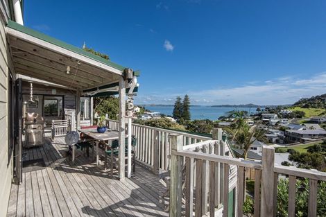 Photo of property in 29 Rewa Place, Russell, 0202