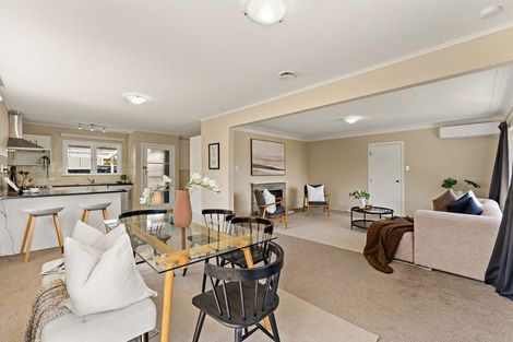 Photo of property in 24 Mackenzie Street, Te Atatu South, Auckland, 0610