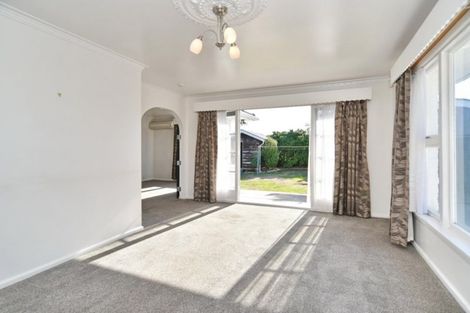 Photo of property in 80 Pacific Road, North New Brighton, Christchurch, 8083