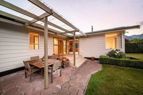 Photo of property in 11 Argyle Place, Arrowtown, 9302