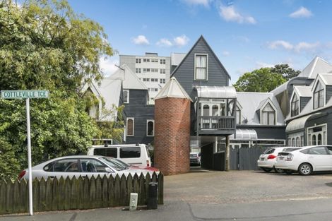 Photo of property in 8/1 Cottleville Terrace, Thorndon, Wellington, 6011
