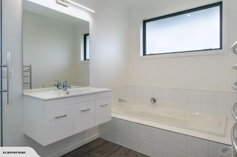 Photo of property in 35 Grandvista Drive, Green Island, Dunedin, 9018