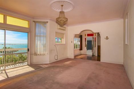 Photo of property in 335 Wakefield Quay, Stepneyville, Nelson, 7010