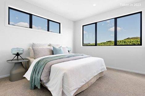 Photo of property in 12a Tikati Rise, Long Bay, Auckland, 0630