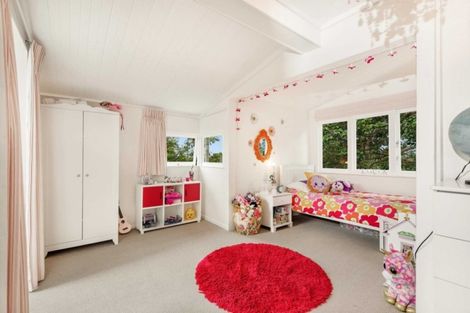 Photo of property in 69 Ngataringa Road, Devonport, Auckland, 0624