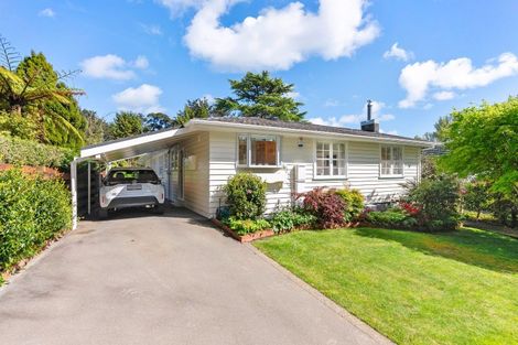 Photo of property in 4 Freemans Way, Pinehaven, Upper Hutt, 5019