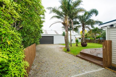 Photo of property in 27 Disraeli Street, Gisborne, 4010