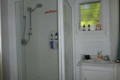 Photo of property in 6 Clonbern Place, Upper Riccarton, Christchurch, 8041