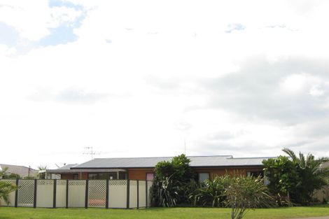 Photo of property in 7 Goodwin Parade, Ohope, 3121