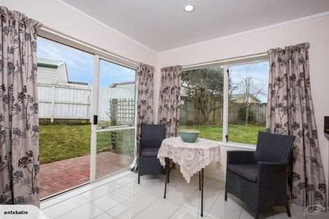 Photo of property in 11 Rosemead Place, Randwick Park, Auckland, 2105