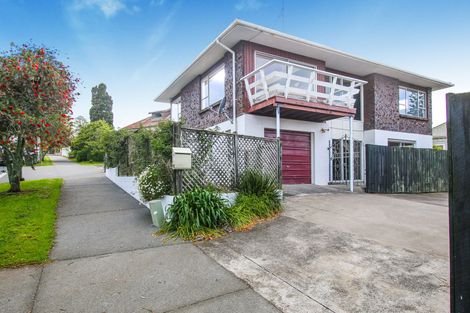 Photo of property in 49 Quadrant Road, Onehunga, Auckland, 1061