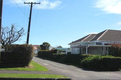 Photo of property in 82b Brooklands Road, Brooklands, New Plymouth, 4310