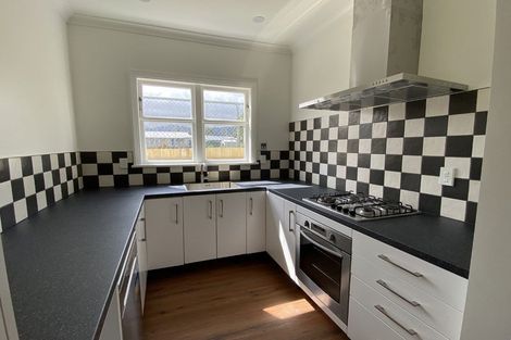 Photo of property in 24 Raroa Road, Hutt Central, Lower Hutt, 5010