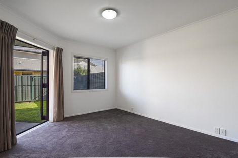 Photo of property in 14/64 Kawaha Point Road, Kawaha Point, Rotorua, 3010