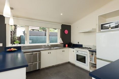 Photo of property in 23 Patanga Crescent, Thorndon, Wellington, 6011