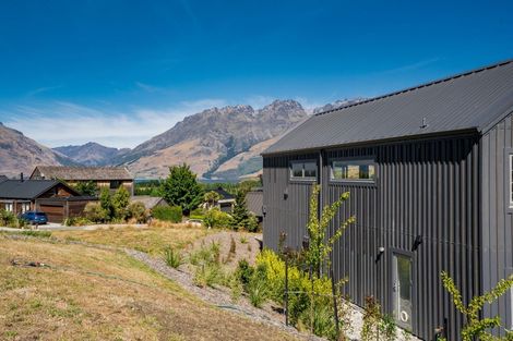 Photo of property in 3 Arran Lane, Jacks Point, Queenstown, 9371